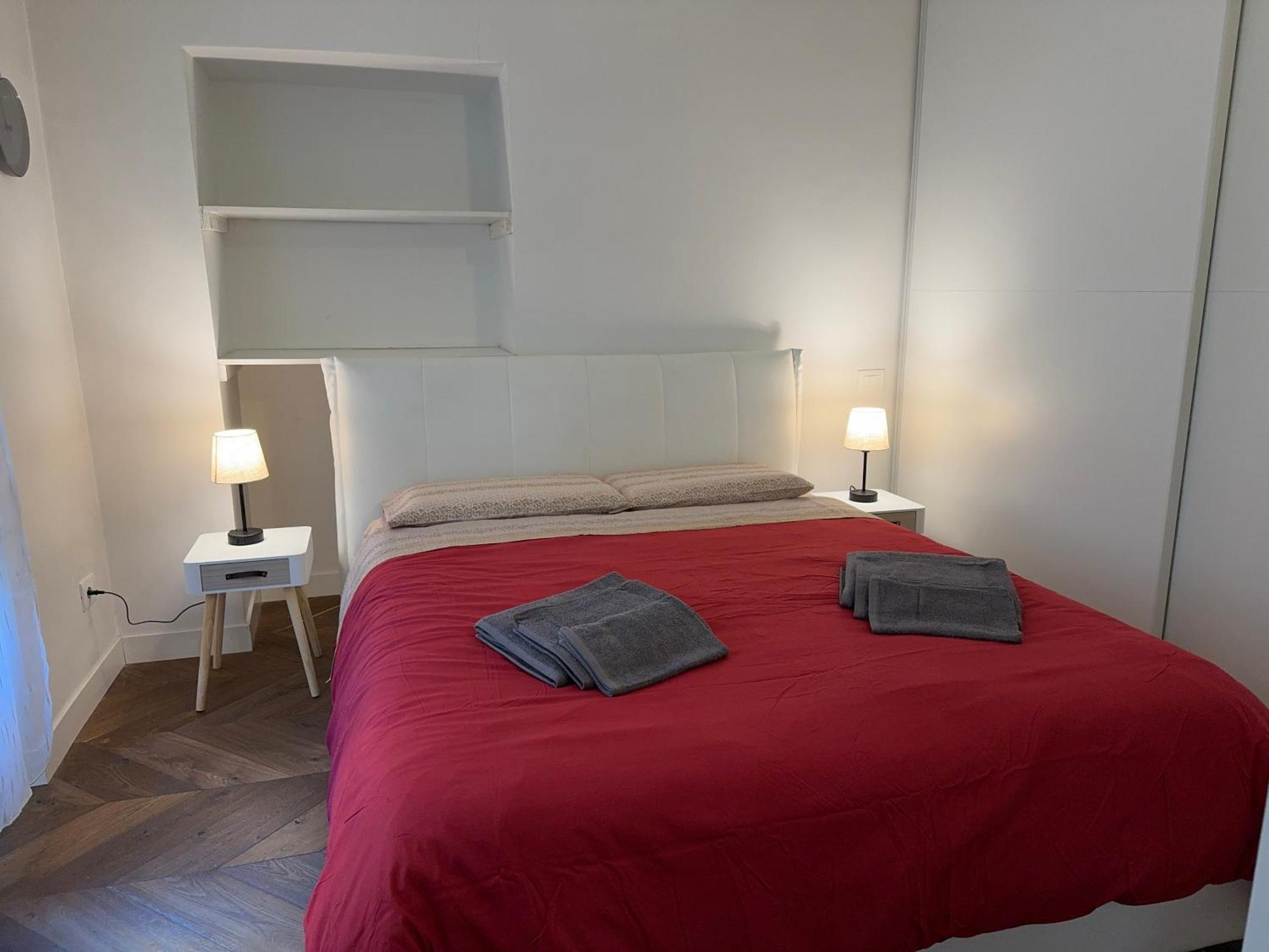 5 Min Porta Nuova, In The Centre Of Turin Apartment Екстериор снимка