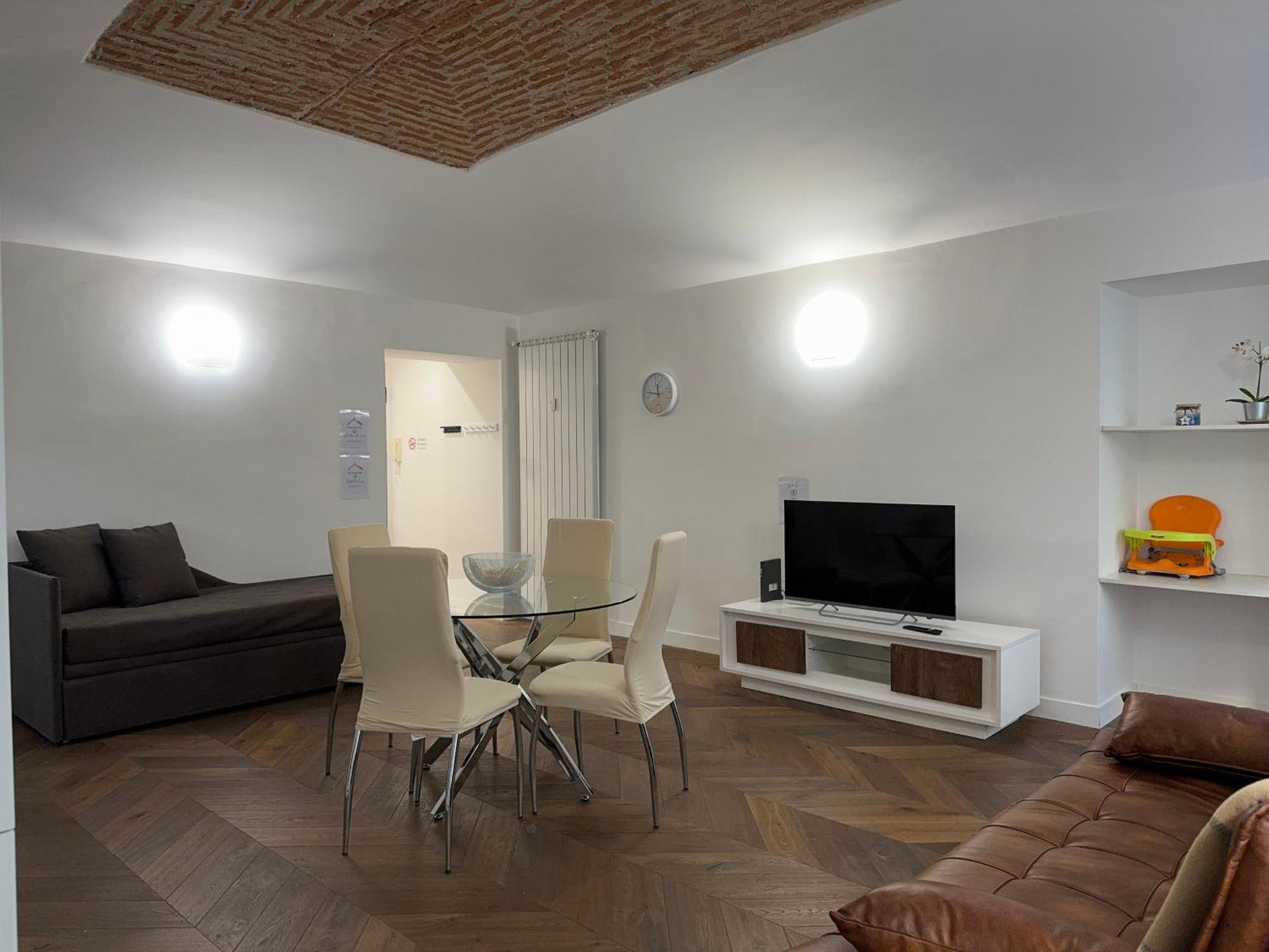 5 Min Porta Nuova, In The Centre Of Turin Apartment Екстериор снимка